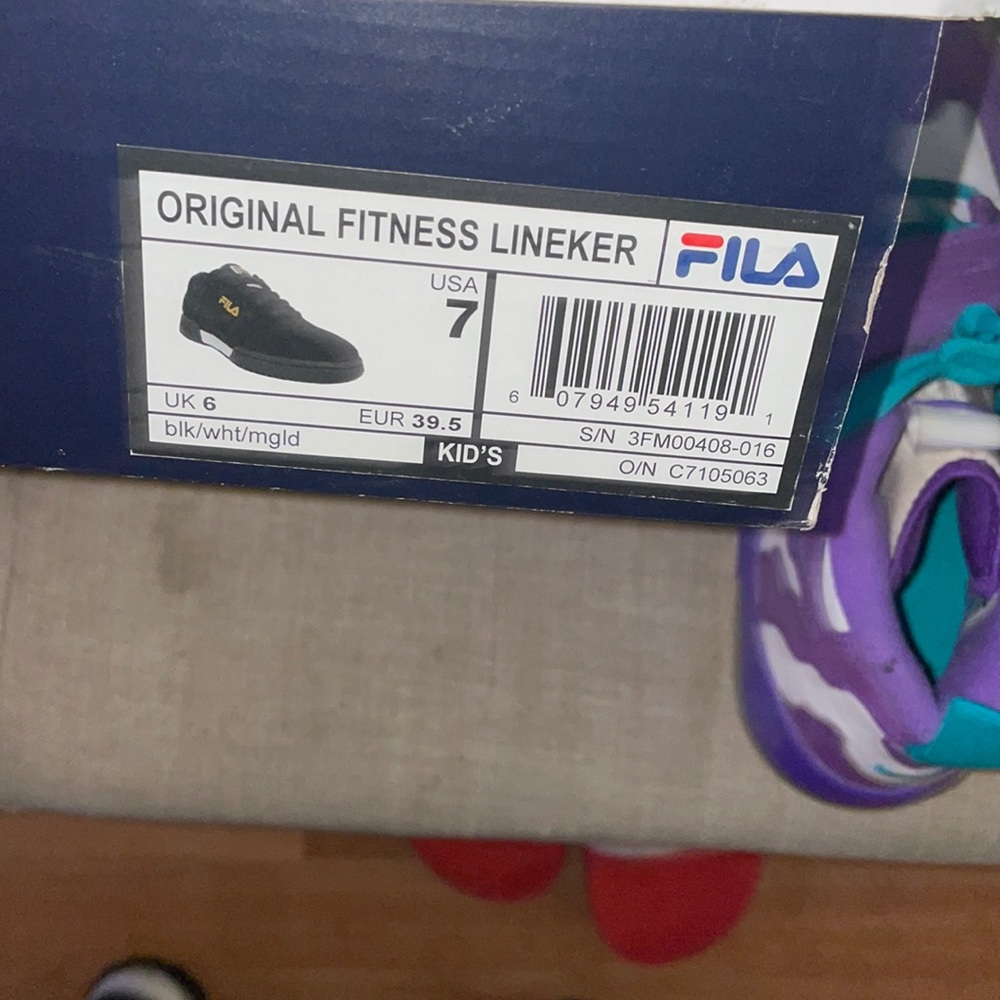 Women fila black